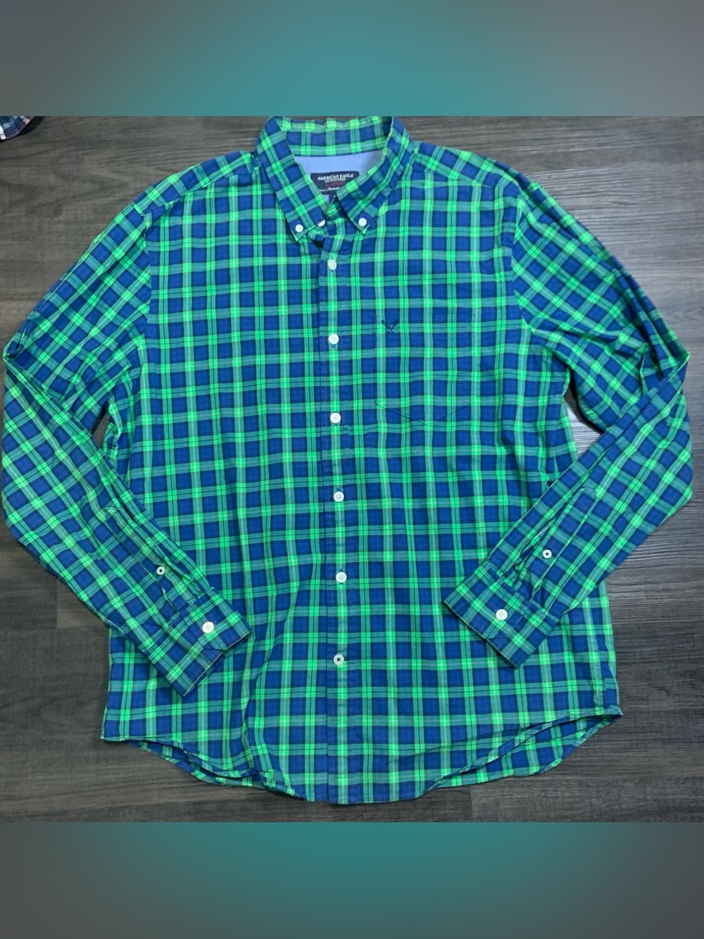 American Eagle Outfitters Blue and Green Plaid Button-Down Shirt